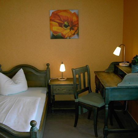 Landhotel Am Fuchsbach Berga  Экстерьер фото